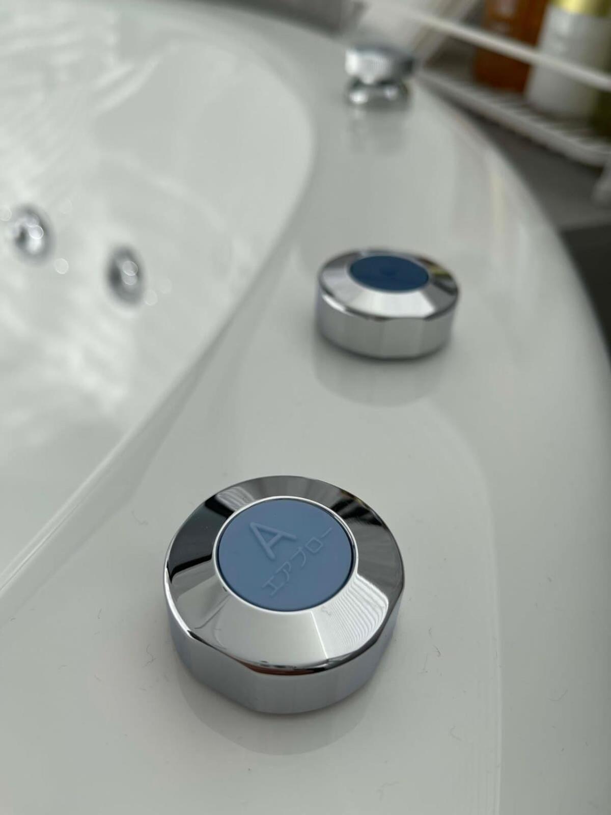 Bhotel Nekoyard - Scenic Penthouse Studio With Jacuzzi & Spacious Terrace Hiroshima Exterior foto